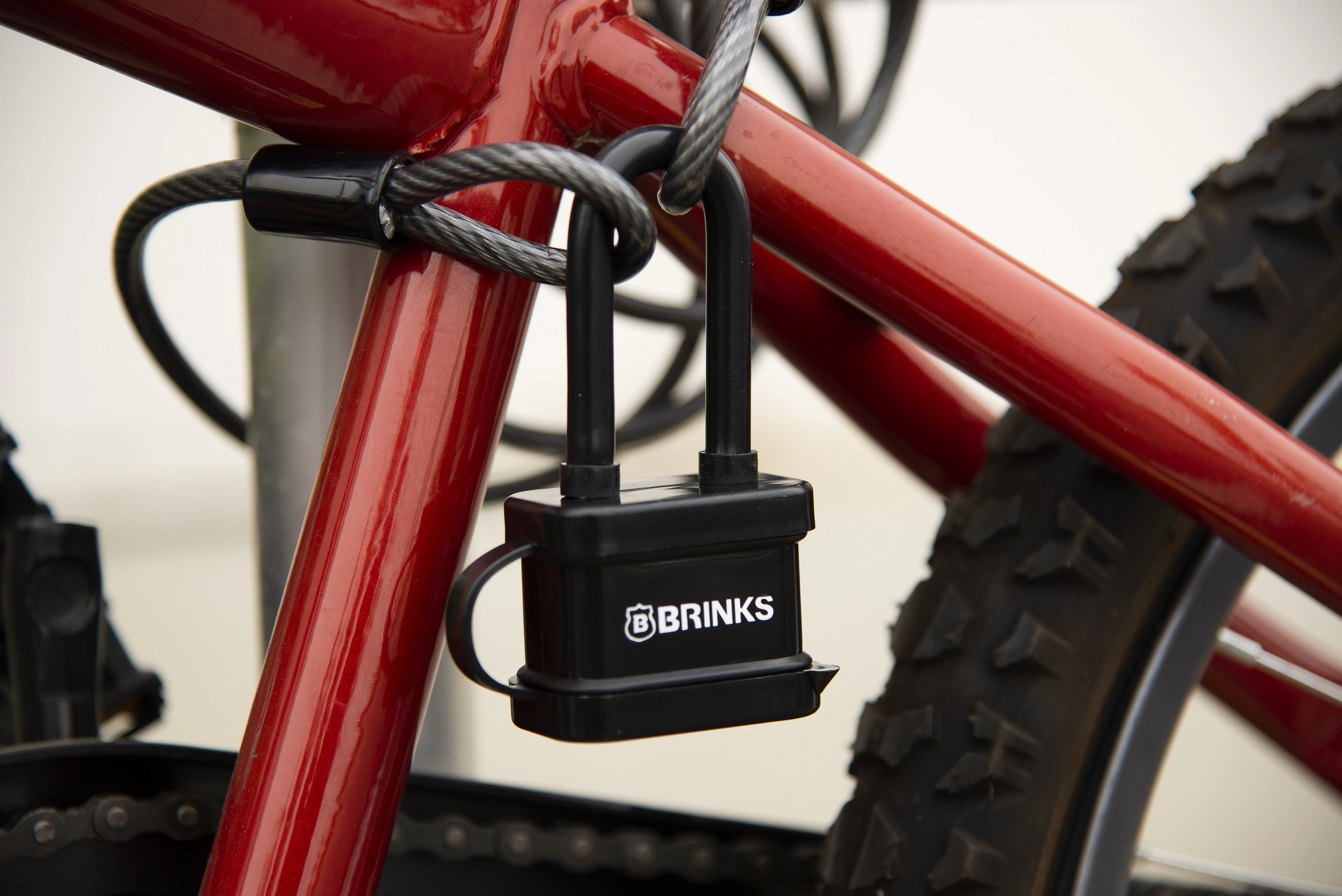 40mm Laminated Steel Weather Resistant Padlock, 2" Shackle variant image view