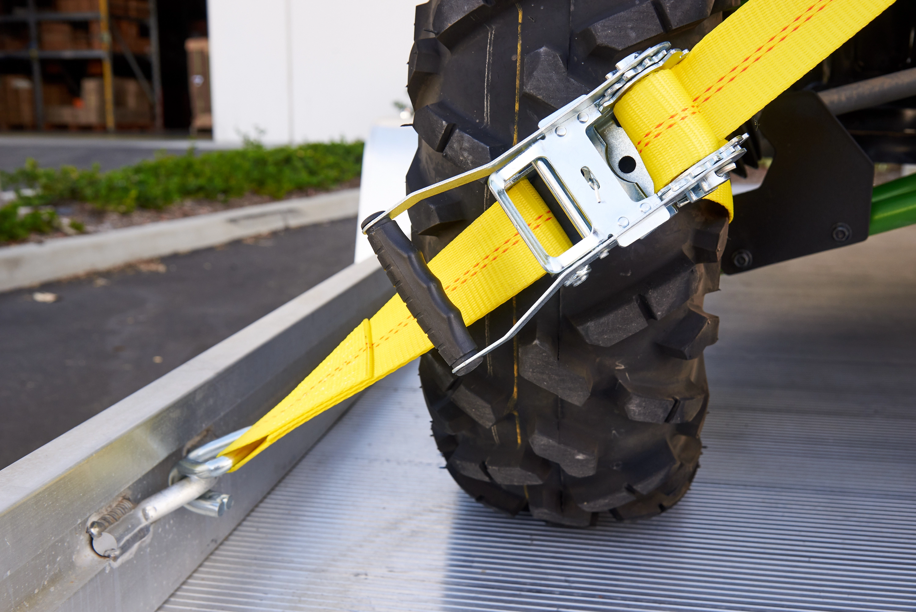 2" x 16' Heavy-Duty Ratchet Strap Tie-Down variant image view