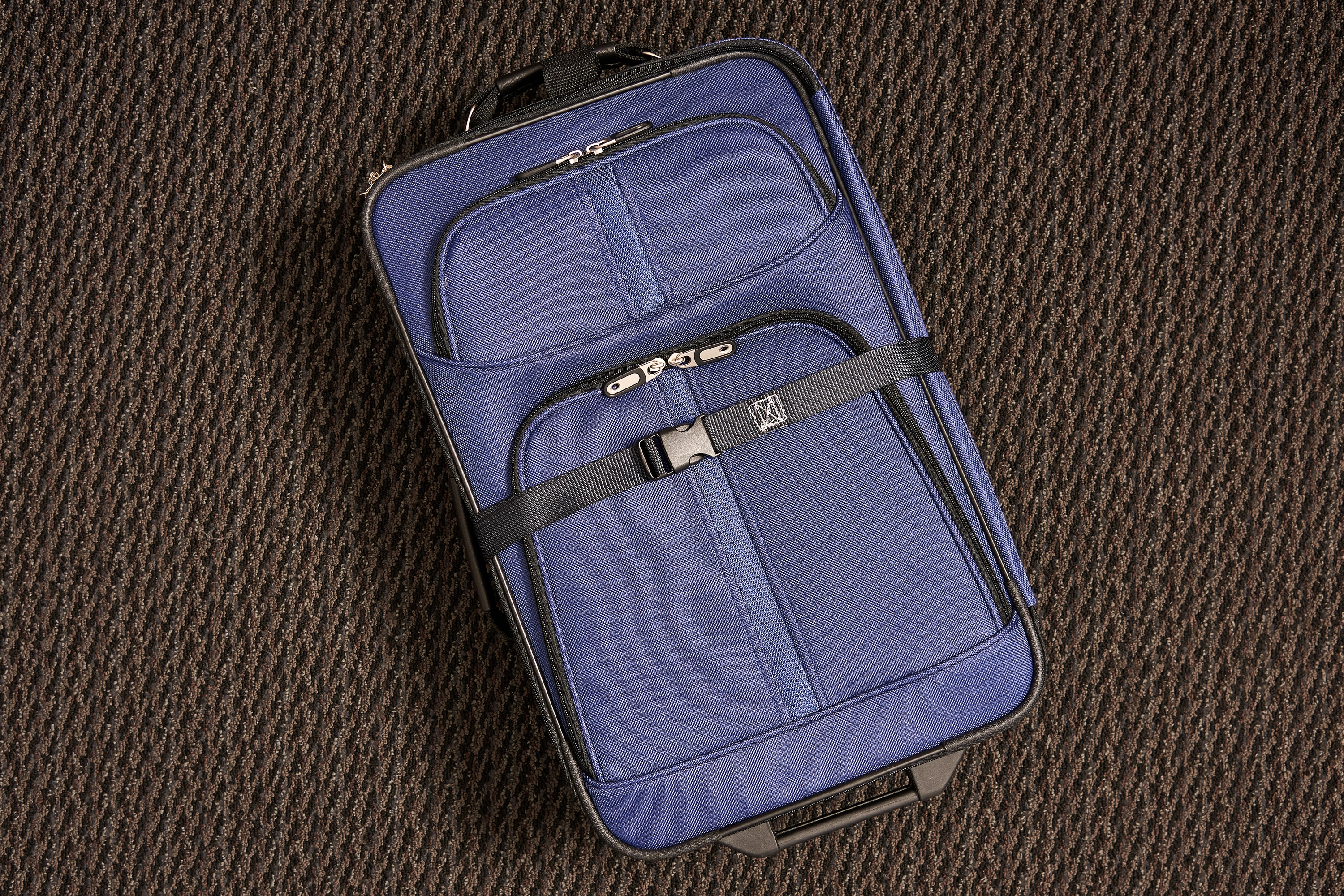 6' Adjustable Luggage Strap variant image view