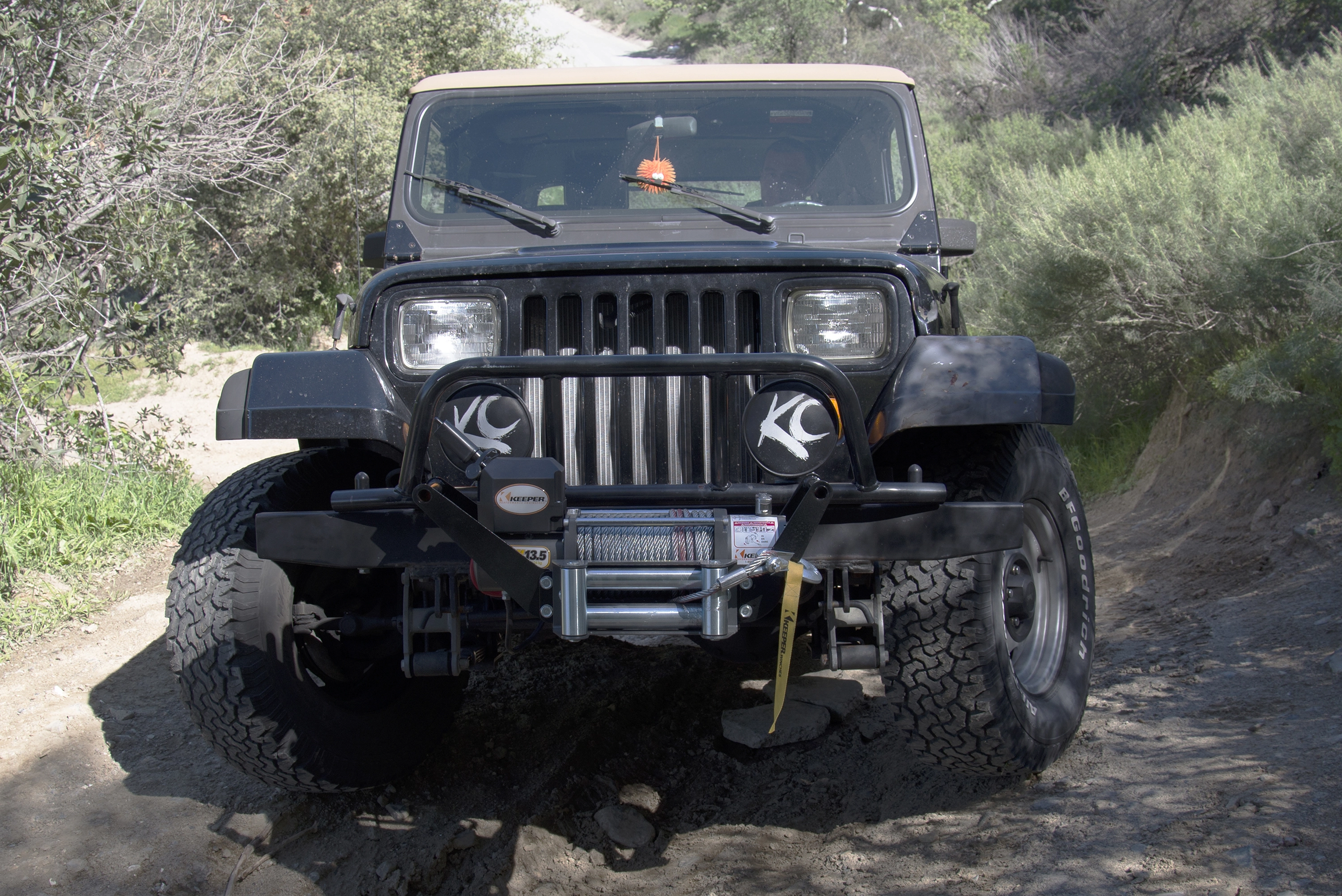 KW13.5 Winch, 13,500 lbs. Single Line Pull Capacity variant image view