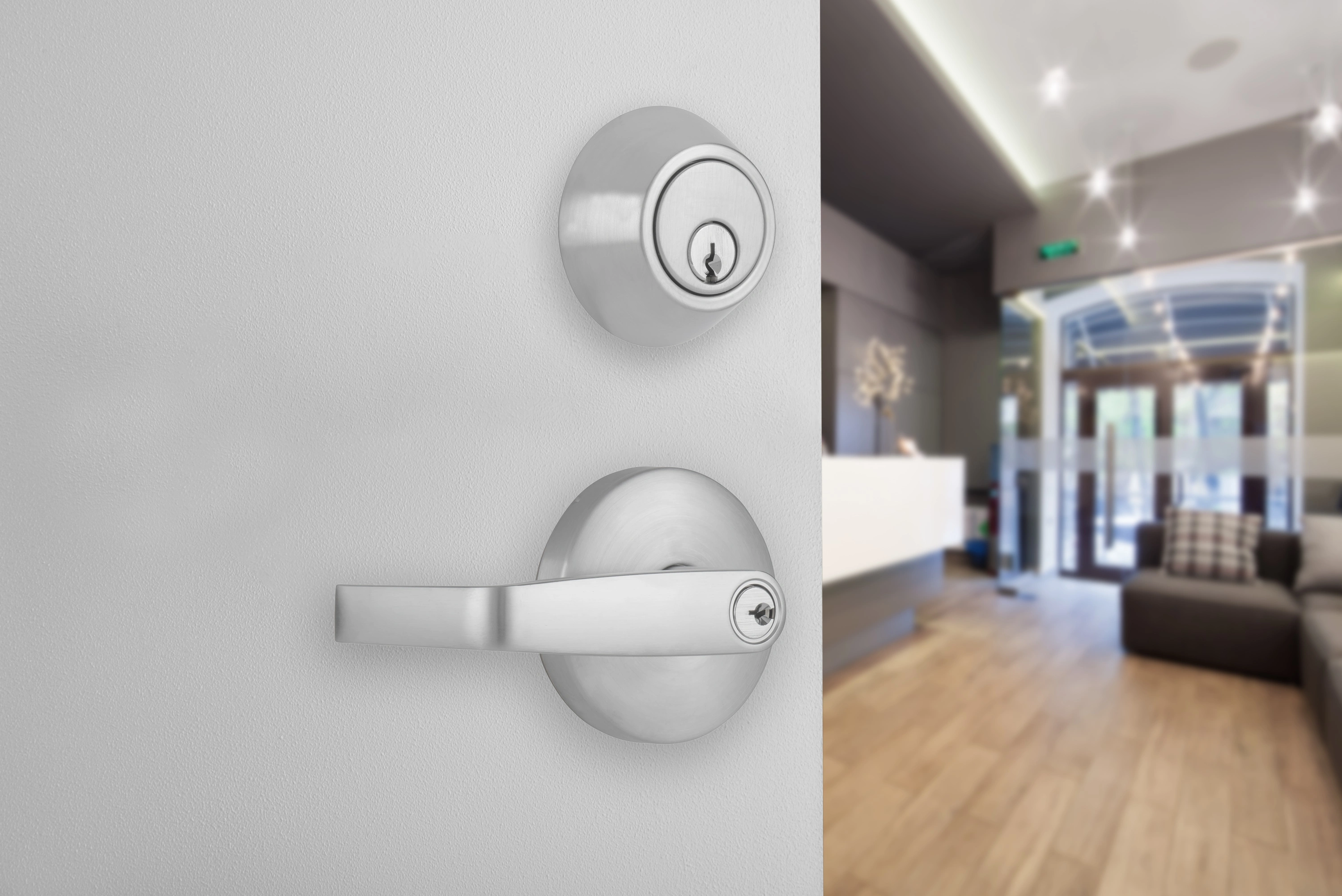 Heavy Duty Lever Deadbolt Combo variant image view