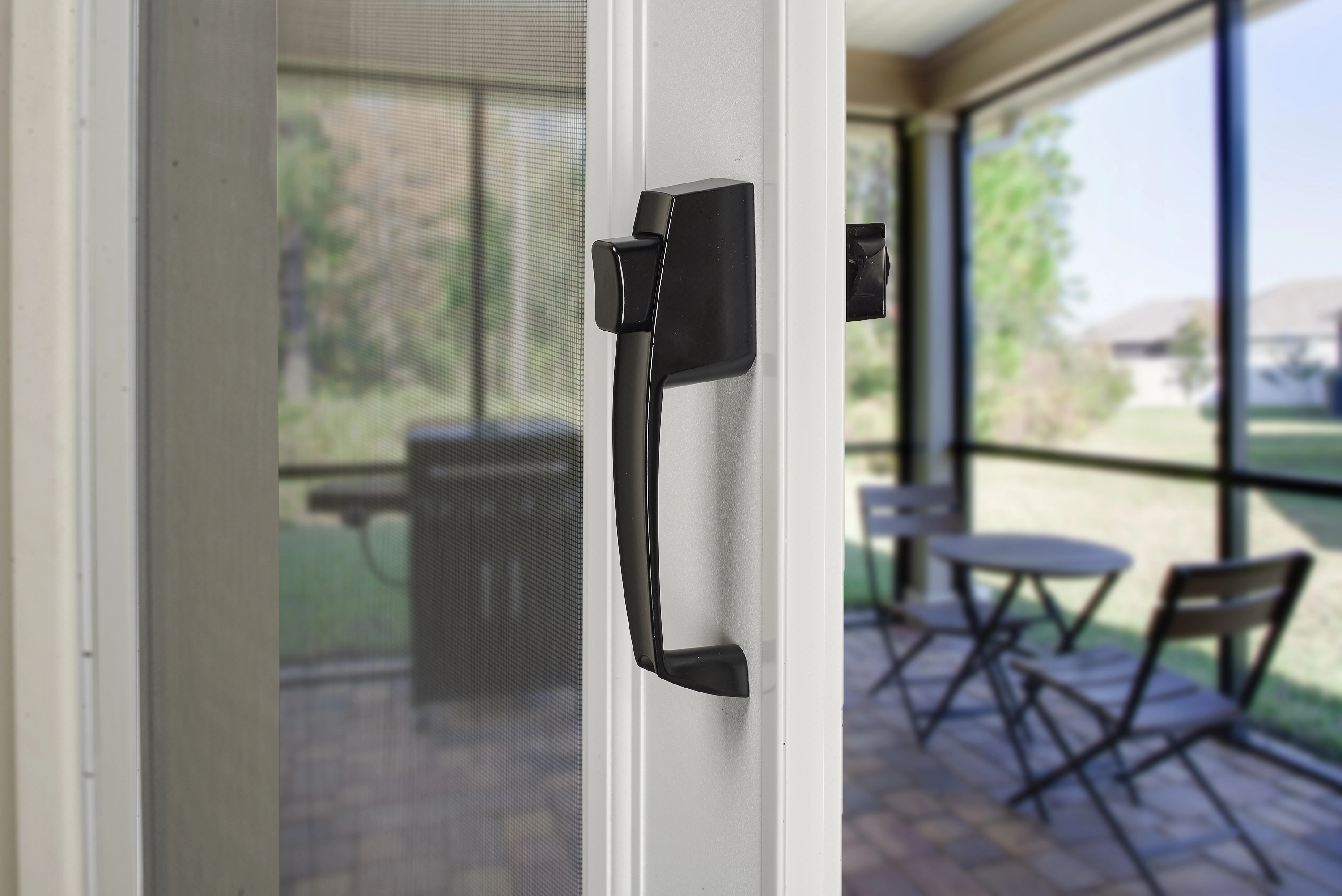 Push Button Latch For Screen and Storm Doors variant image view