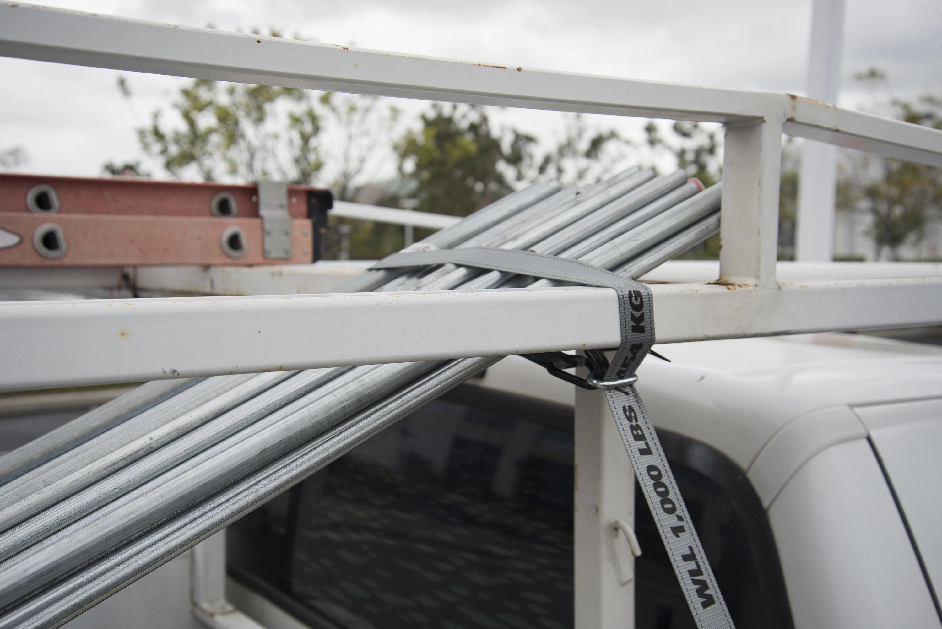 1" x 16' High Tension Ratchet Tie-Down with J-Hooks and D-Ring variant image view