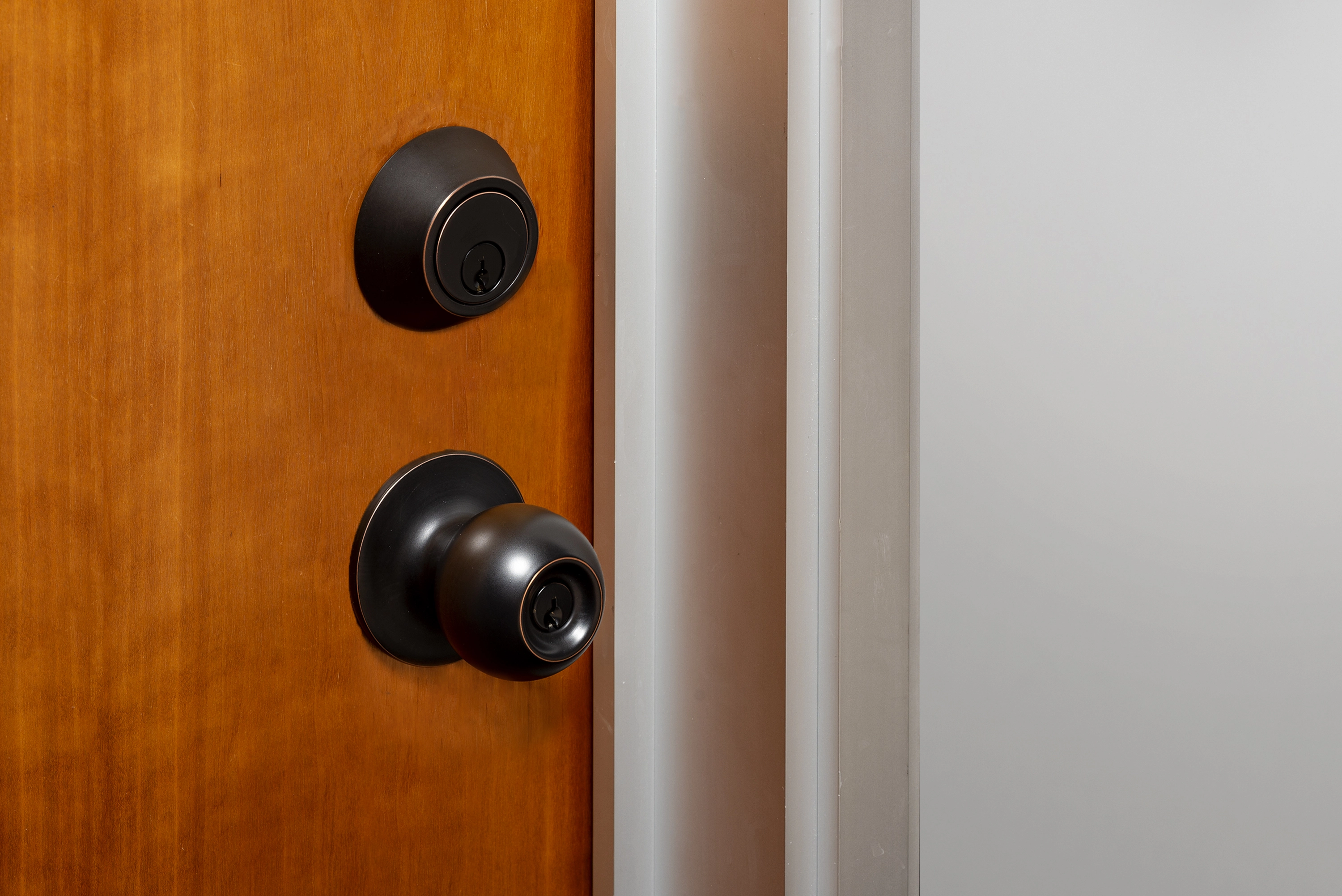 Light Duty Knob Deadbolt Combo variant image view